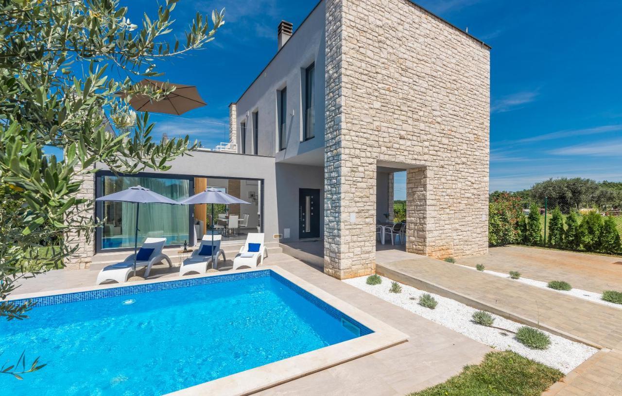 Villa Selest Umag Exterior photo
